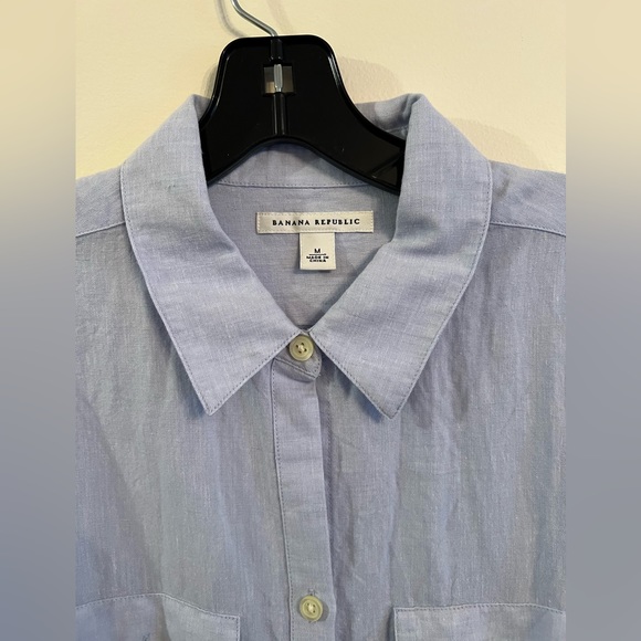Banana Republic light blue flax (linen)/cotton blend button down w/ roll sleeve - Picture 3 of 11